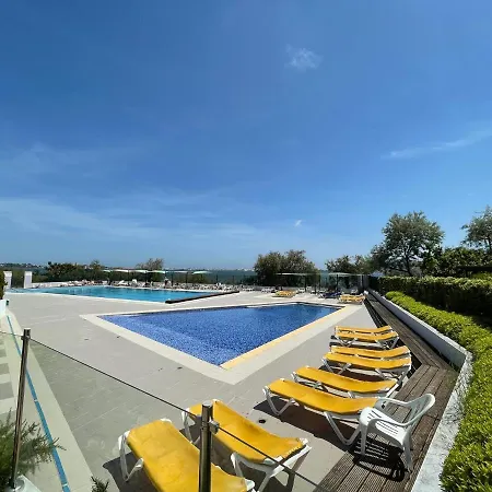 Village Lo Solehau Hotell